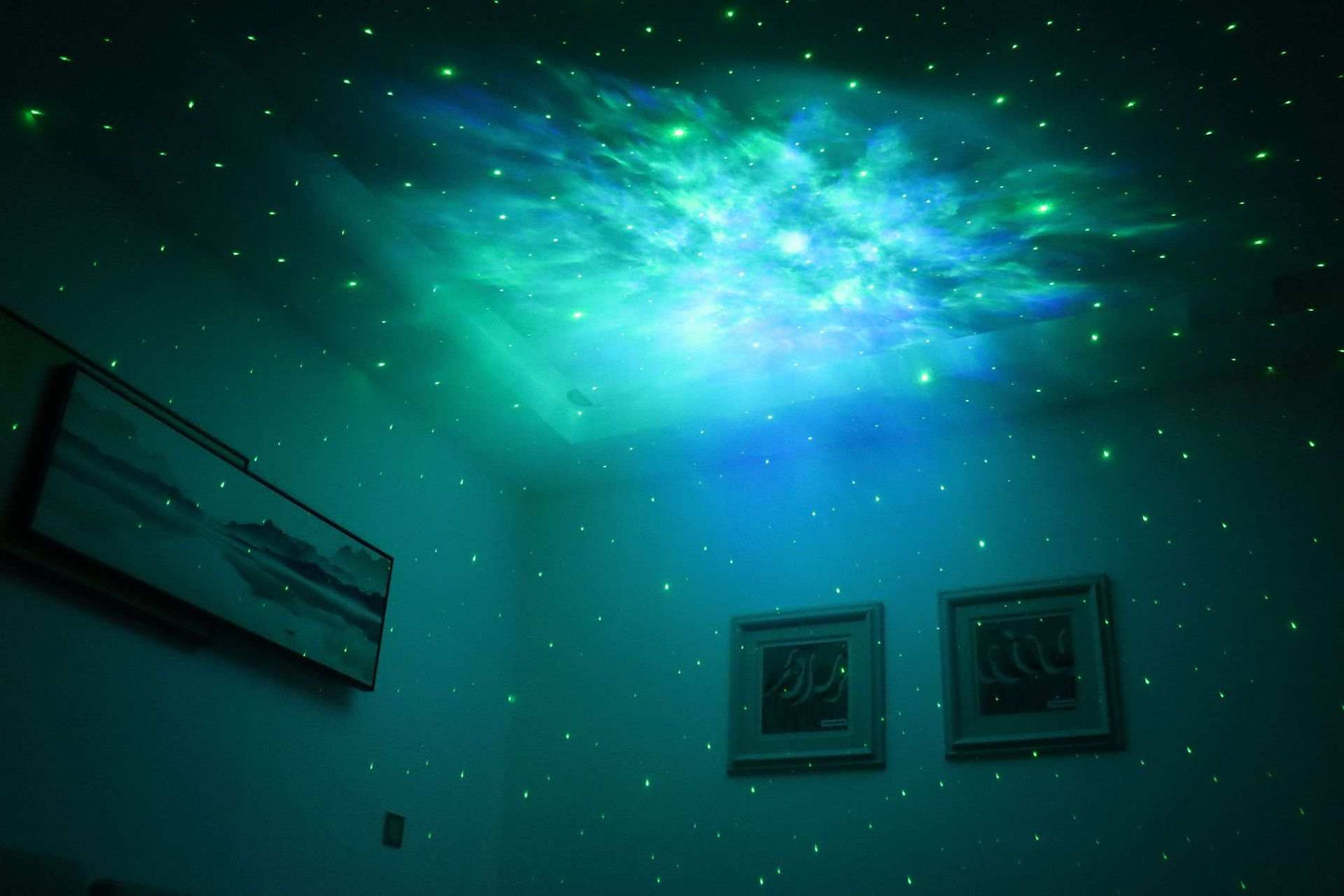 Astronaut Star Light Projector with Remote Control - Small (12.5cm x 8.5cm)