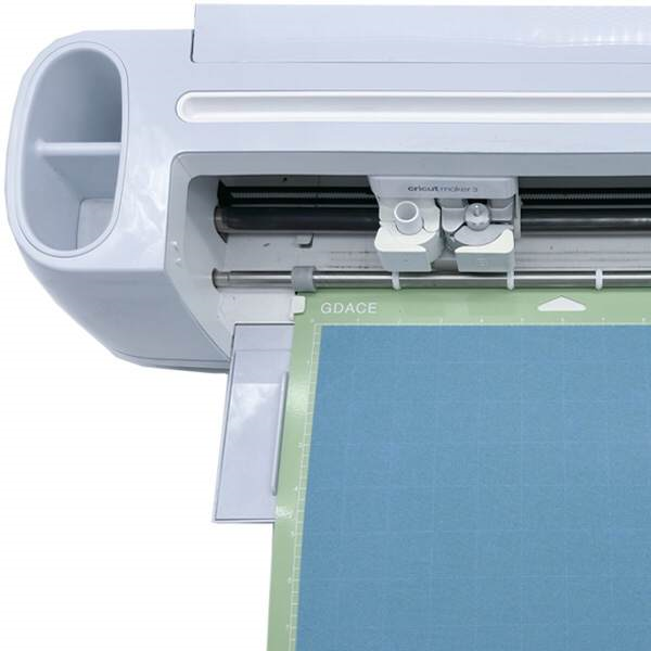 Cutting Mat for Cricut or Silhouette Cameo including scraper. (Standard Grip)