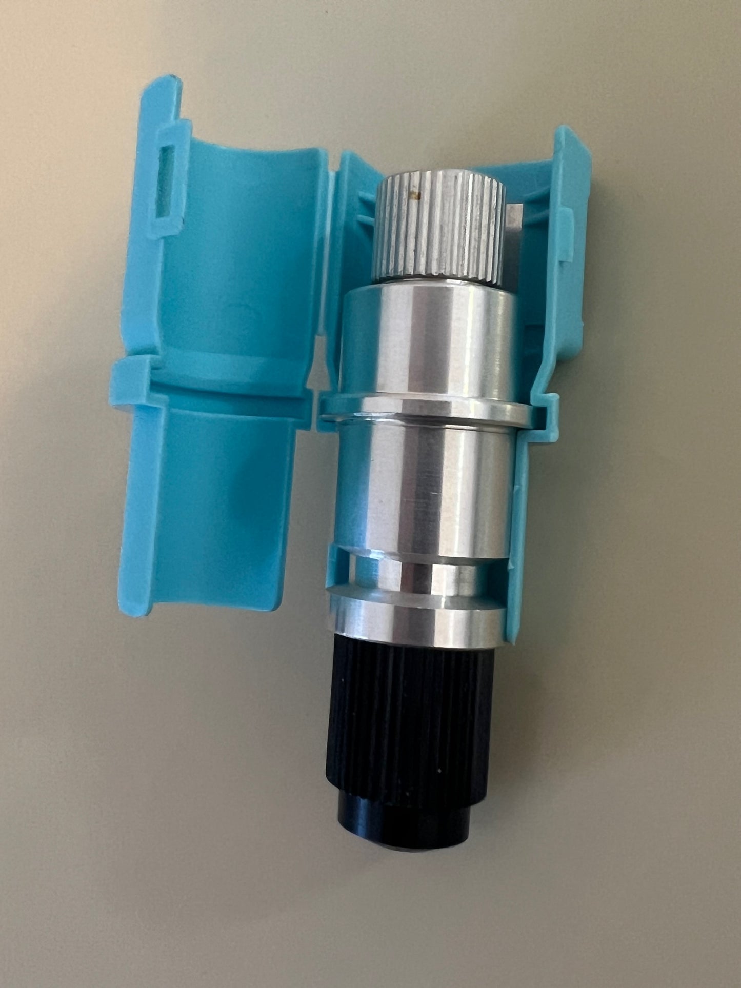 CB09 Blade holder & 15 Blades - 5 each of 30, 45 & 60°